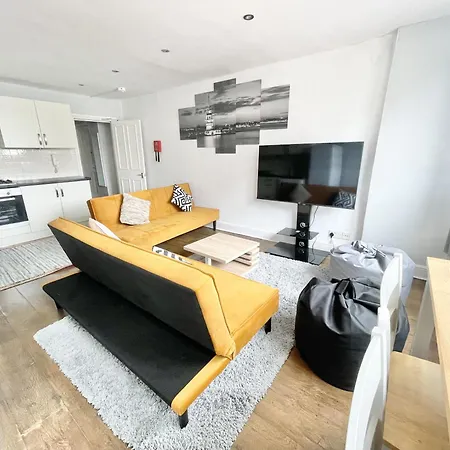 Must View - Slick Retreat In Holloway - Next To Emirates Stadium - Sleeps Up To 6 Apartamento